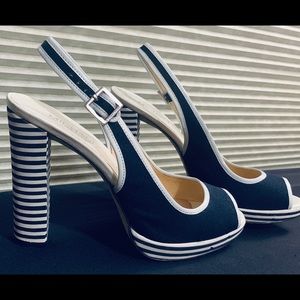 ‼️SOLD ‼️Michael Kors Sofia Platform Sandals Heels